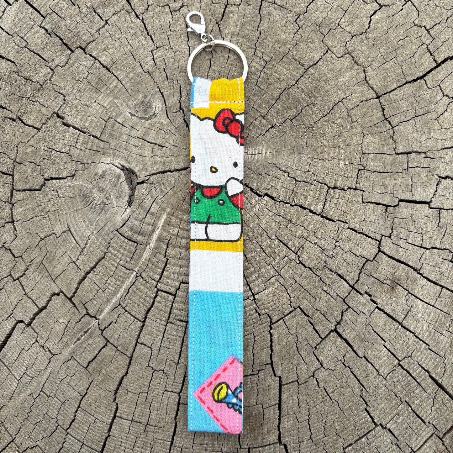 Kitty keychain 1