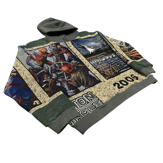 OUT IN THE FIELD HOODIE - XL