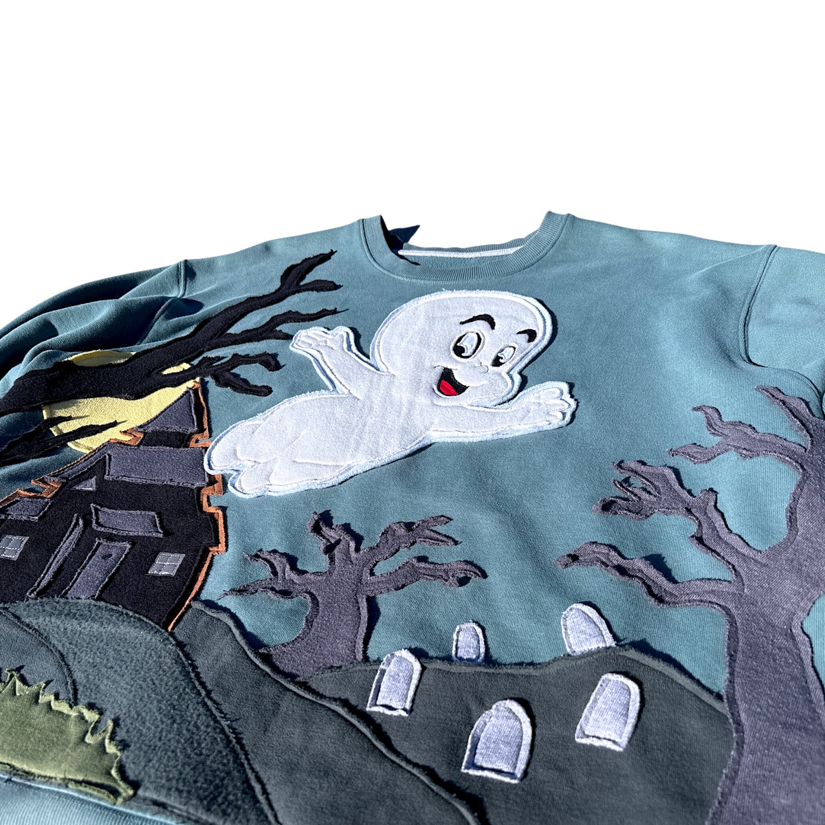 FRIENDLY GHOST CREWNECK - XL